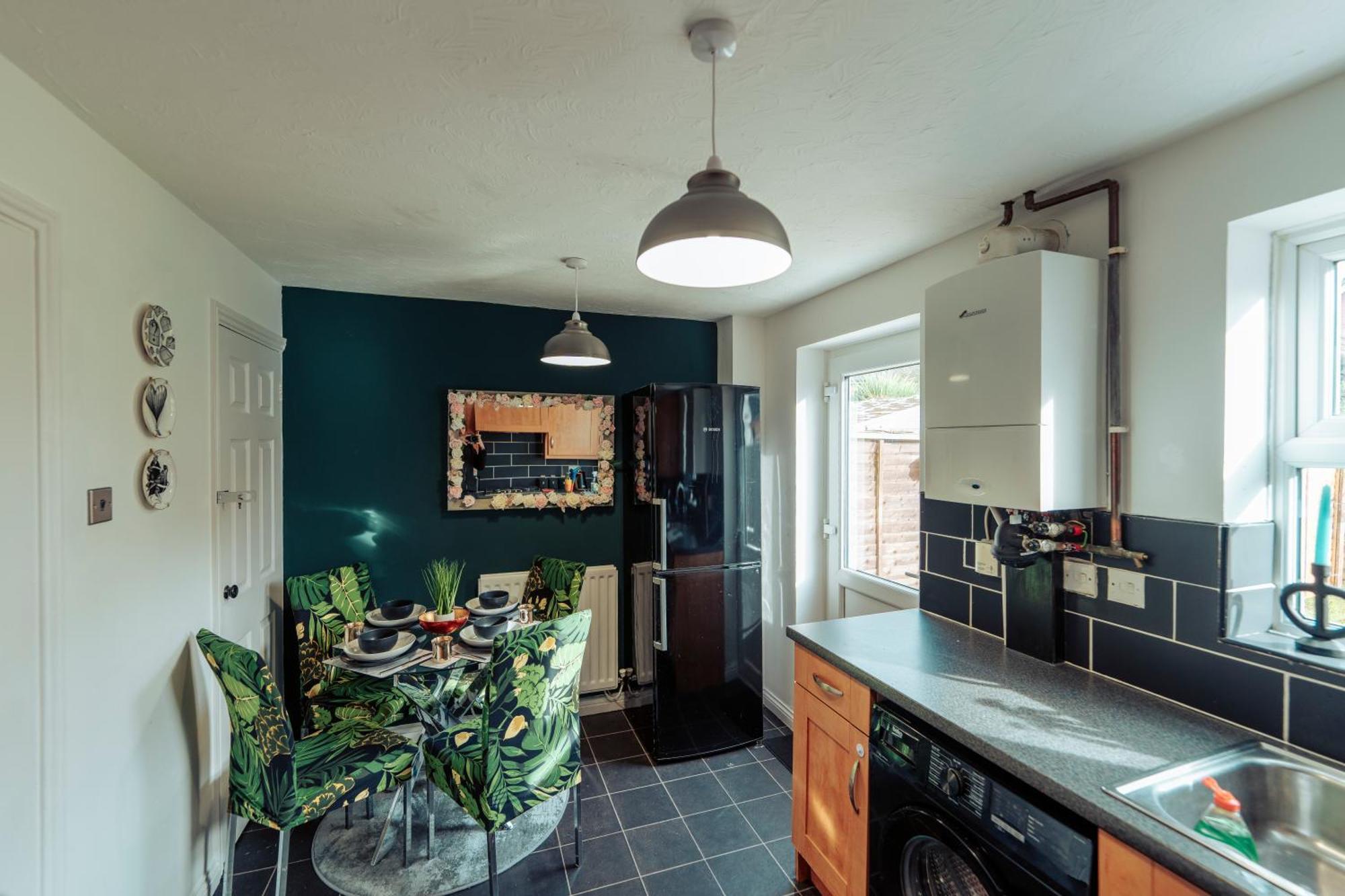 2 Bedroom Peaceful Home, Colchester Mile End Εξωτερικό φωτογραφία