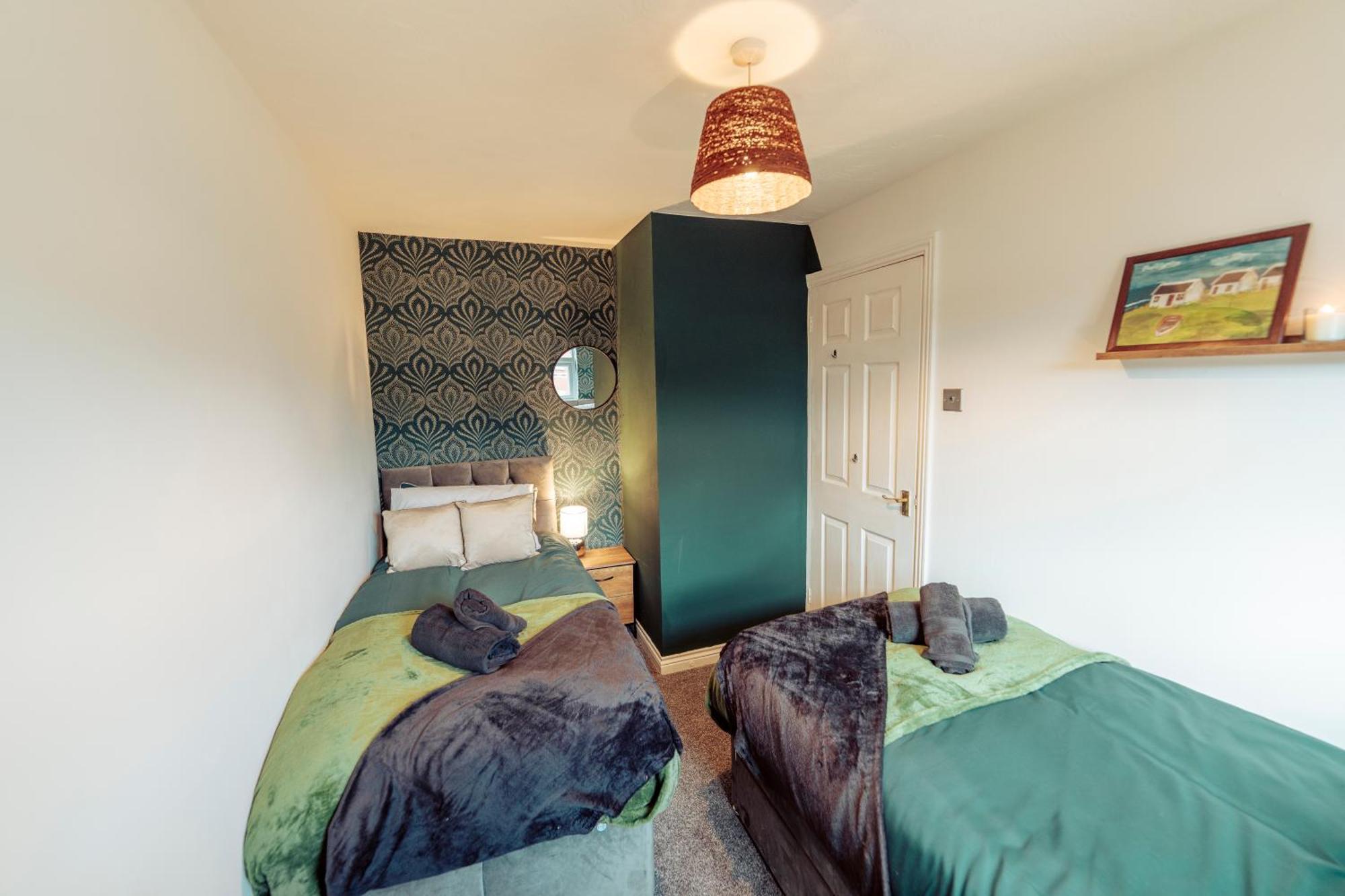 2 Bedroom Peaceful Home, Colchester Mile End Εξωτερικό φωτογραφία